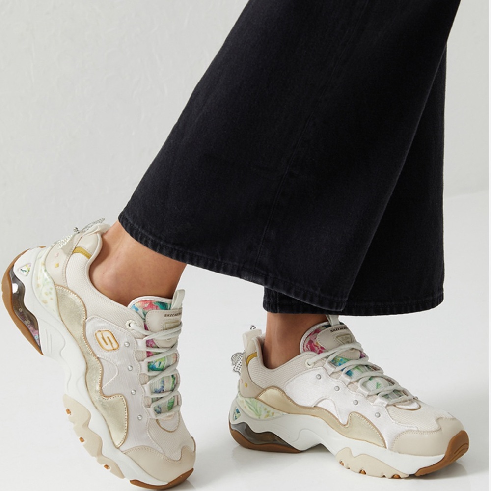 NIB Skechers Premium Heritage D'Lites 3.0 Air Sparkling Lady Butterfly Limited - Picture 2 of 15
